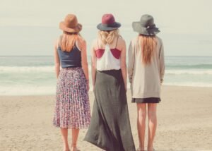 10 Must-Have Summer Outfit Ideas to Stay Cool, Chic, and Sun-Ready
